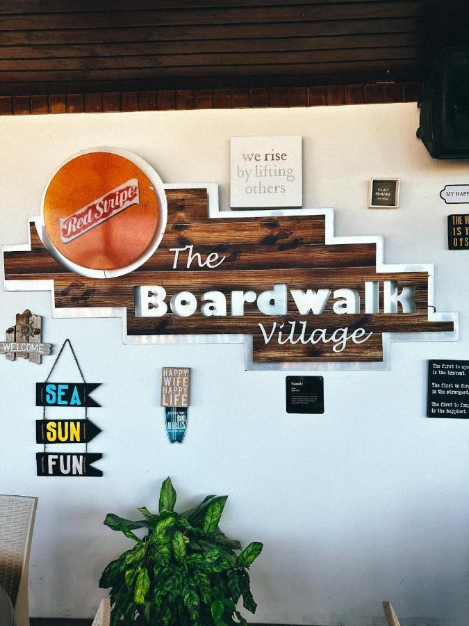 The Boardwalk Village 内格里尔 外观 照片